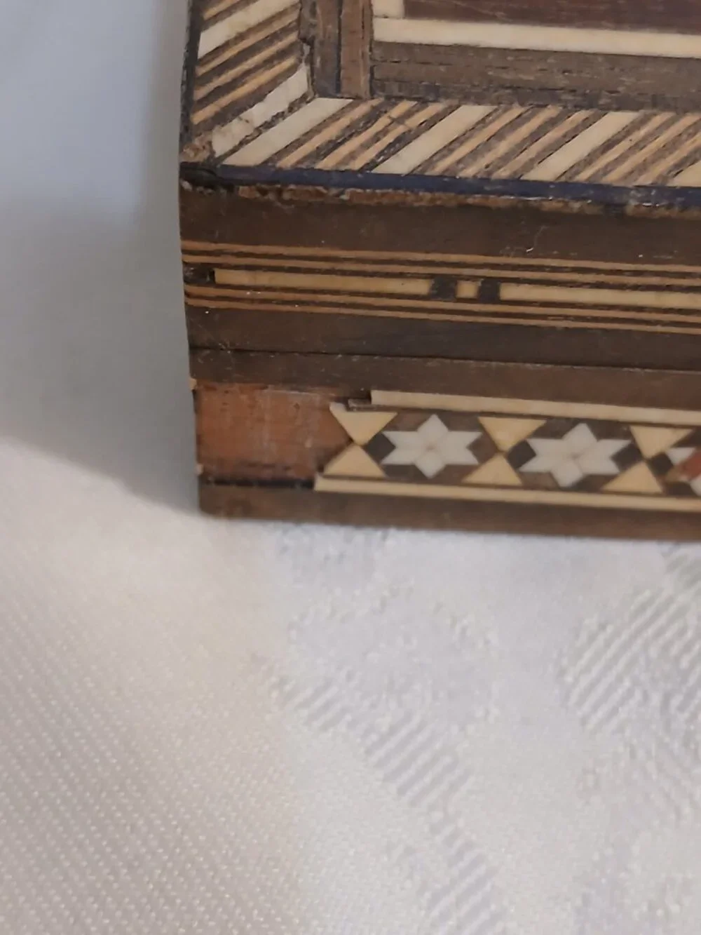Vintage Micro Mosaic Persian Box w/Tie Clip, Cuff Links, Tie Pins